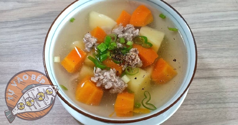 Canh bò kho khoai tây cà rốt