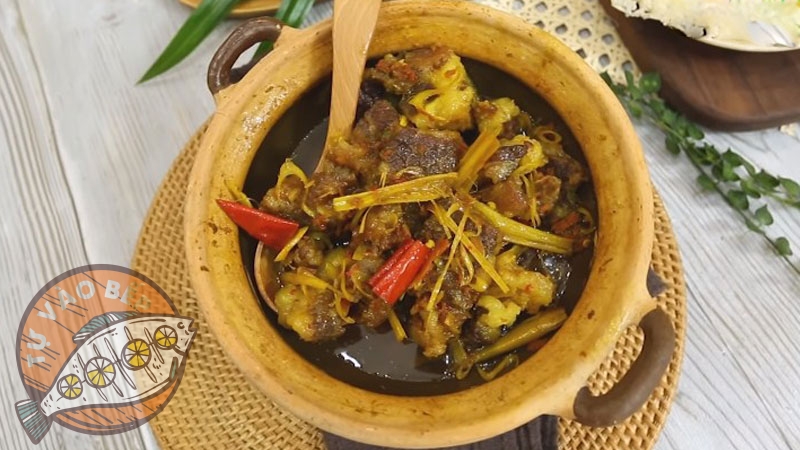 Thịt bò kho sả ớt